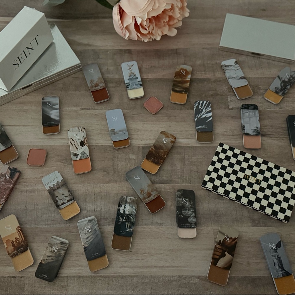 On hold for @melchmi Seint Makeup Tins ONLY - no eyeshadow or palettes.